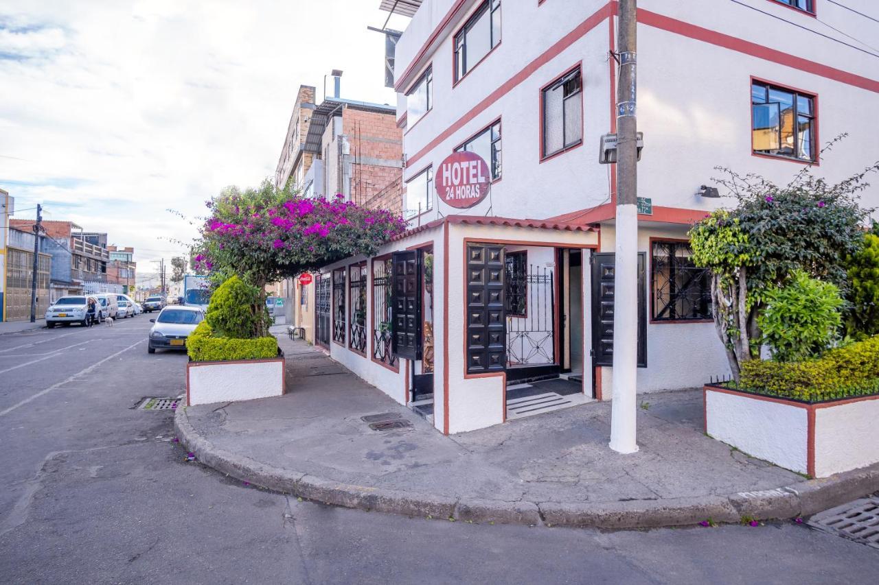 Hotel Ayenda Casa Blanca Bogotá Zewnętrze zdjęcie
