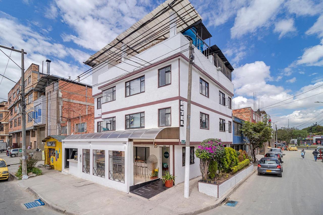 Hotel Ayenda Casa Blanca Bogotá Zewnętrze zdjęcie