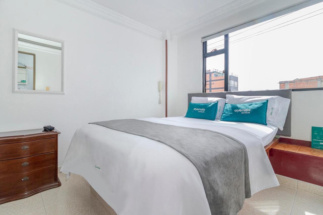 Hotel Ayenda Casa Blanca Bogotá Zewnętrze zdjęcie