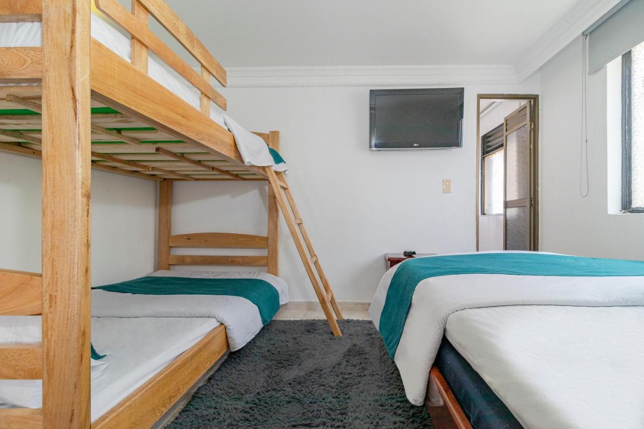 Hotel Ayenda Casa Blanca Bogotá Zewnętrze zdjęcie